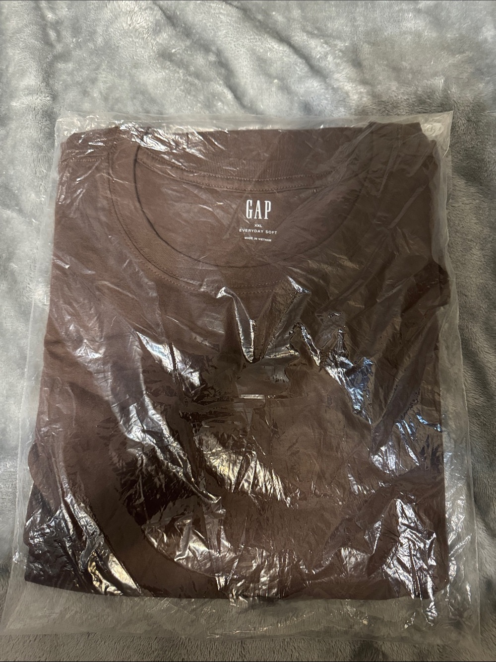 GAP Men's Chocolate Brown Crew Neck T-Shirt